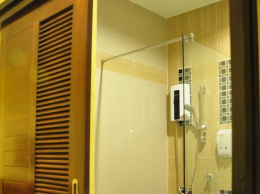 The Mondrian Khon Kaen Apartment Extérieur photo
